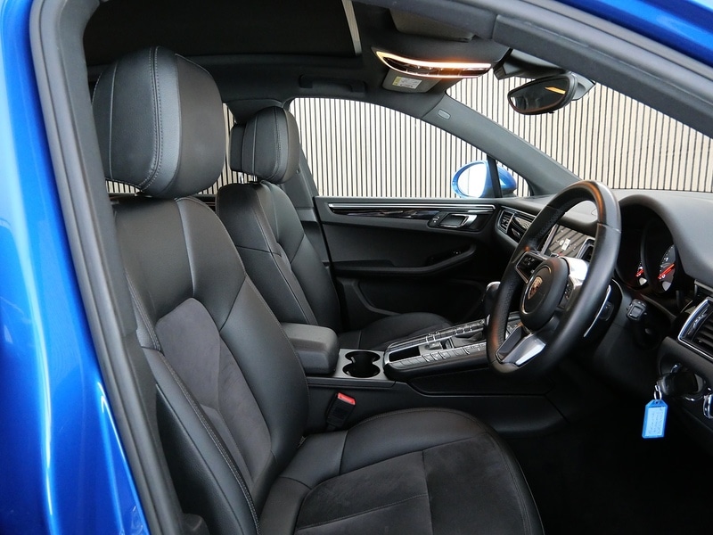 Used Porsche Macan 2017 for sale - 77494311: Photo 30