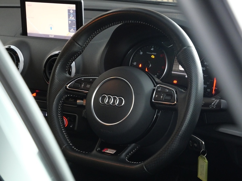 Used Audi A3 2014 for sale - 77136988: Photo 12