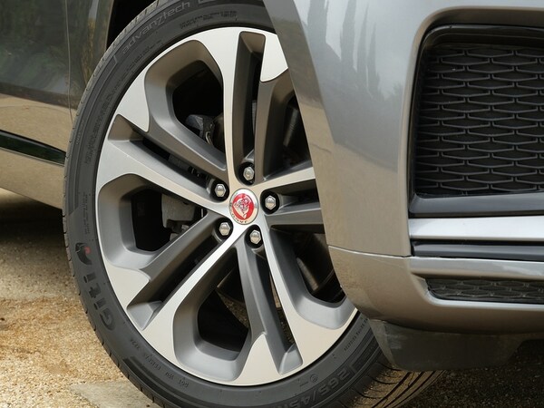 Used Jaguar F-Pace 2022 for sale - 75704336: Photo 10