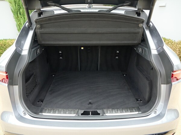 Used Jaguar F-Pace 2022 for sale - 75704336: Photo 37