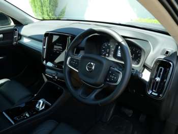 Used Volvo XC40 2020 for sale - 75098445: Photo