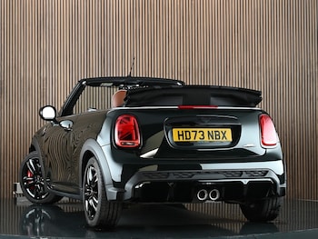 Used MINI Convertible 2023 for sale - 79335012: Photo