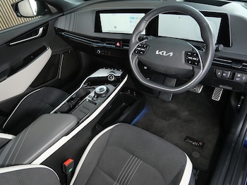 Used Kia EV6 2023 for sale - 78345198: Photo