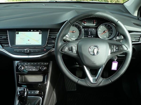 Used Vauxhall Astra 2021 for sale - 75970307: Photo 14