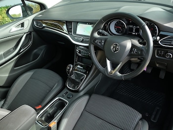 Used Vauxhall Astra 2021 for sale - 75970307: Photo