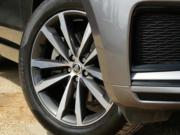 Used Jaguar F-Pace 2023 for sale - 75265301: Photo 10