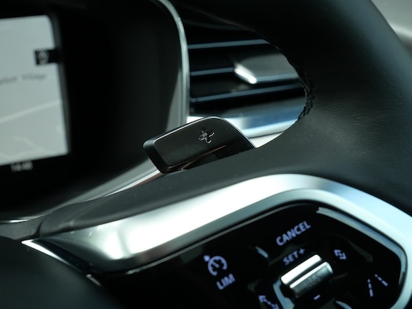 Used Jaguar F-Pace 2023 for sale - 75265301: Photo 27