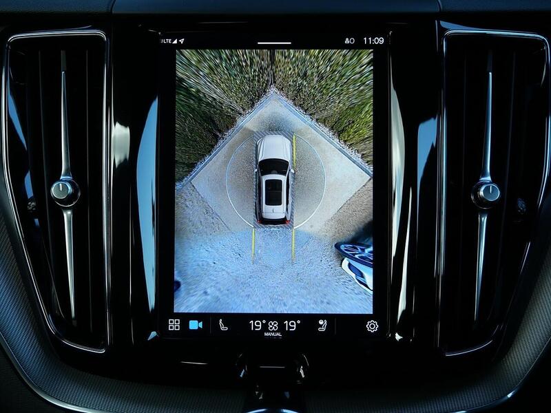 Used Volvo XC60 2023 for sale - 76454835: Photo 23