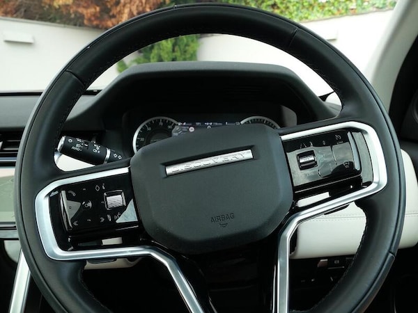 Used Land Rover Discovery Sport 2023 for sale - 76133042: Photo 27