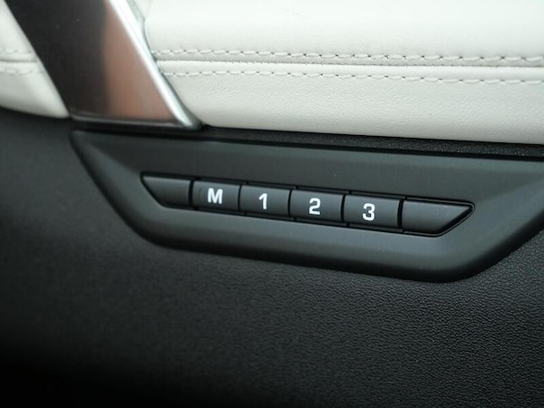 Used Land Rover Discovery Sport 2023 for sale - 76133042: Photo 32