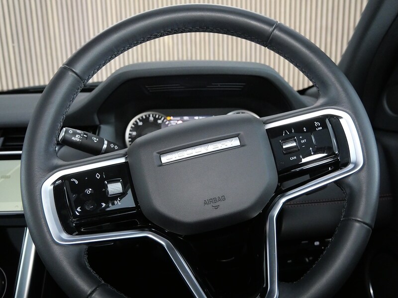 Used Land Rover Discovery Sport 2022 for sale - 77840741: Photo 38