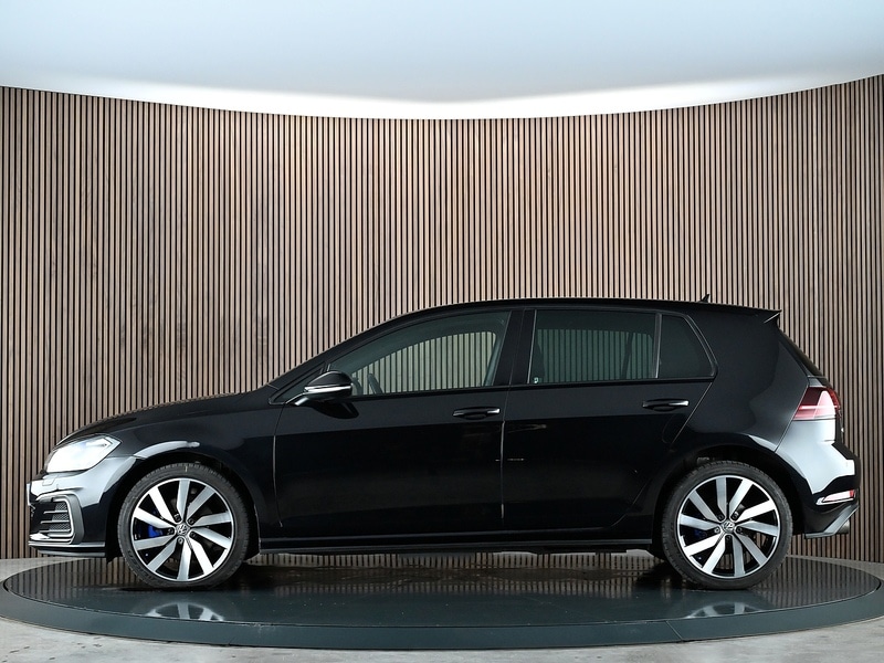 Used Volkswagen Golf 2017 for sale - 77920928: Photo 12