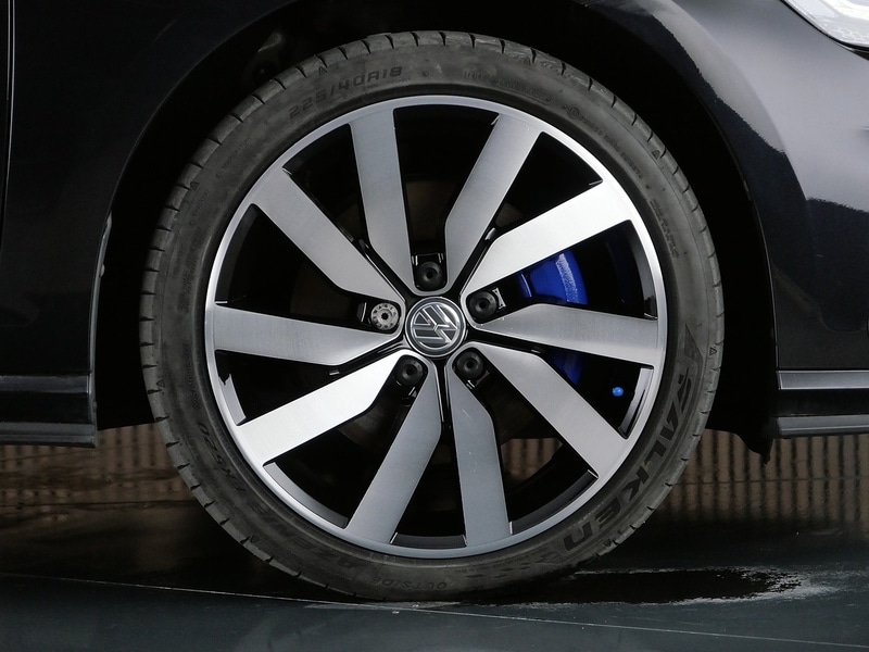 Used Volkswagen Golf 2017 for sale - 77920928: Photo 48