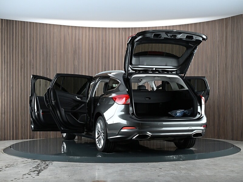 Used Ford Focus 2021 for sale - 77840737: Photo 17