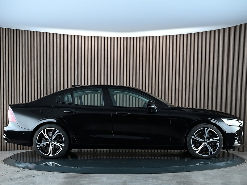 Used Volvo S60 2022 for sale - 77990192: Photo 11