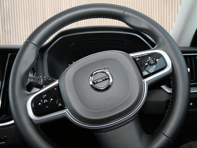 Used Volvo S60 2022 for sale - 77990192: Photo 38