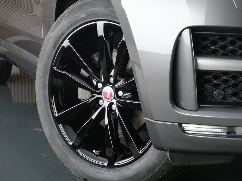 Used Jaguar F-Pace 2018 for sale - 77328800: Photo 22