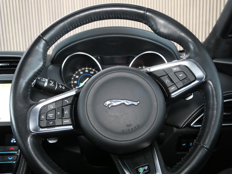 Used Jaguar F-Pace 2018 for sale - 77328800: Photo 36