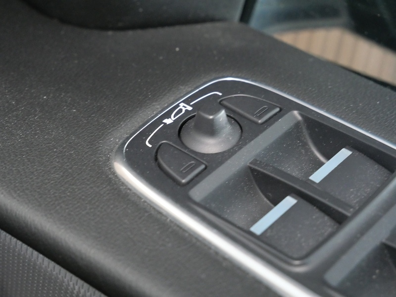 Used Jaguar F-Pace 2018 for sale - 77328800: Photo 40