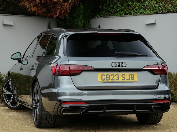 Used Audi A4 Avant 2023 for sale - 76253210: Photo 2