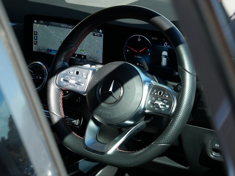 Used Mercedes-Benz GLA 2022 for sale - 76069242: Photo 12