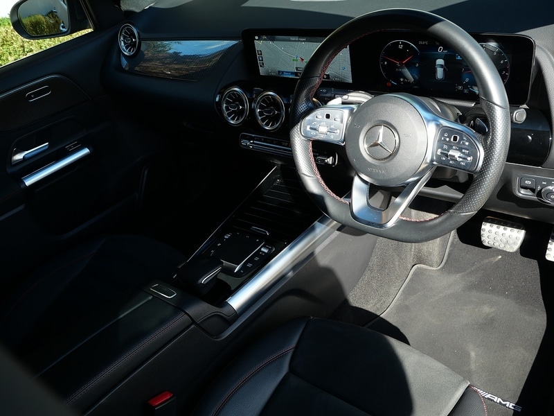 Used Mercedes-Benz GLA 2022 for sale - 76069242: Photo 3