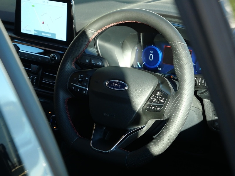 Used Ford Kuga 2023 for sale - 76698962: Photo 12