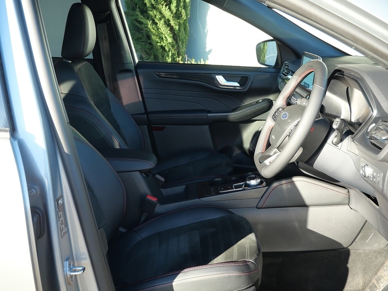 Used Ford Kuga 2023 for sale - 76698962: Photo 20