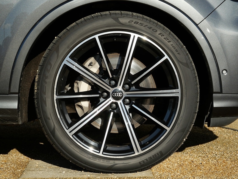 Used Audi Q7 2021 for sale - 76353010: Photo 36