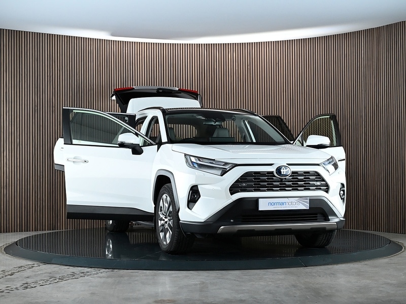 Used Toyota RAV4 2023 for sale - 77850947: Photo 14