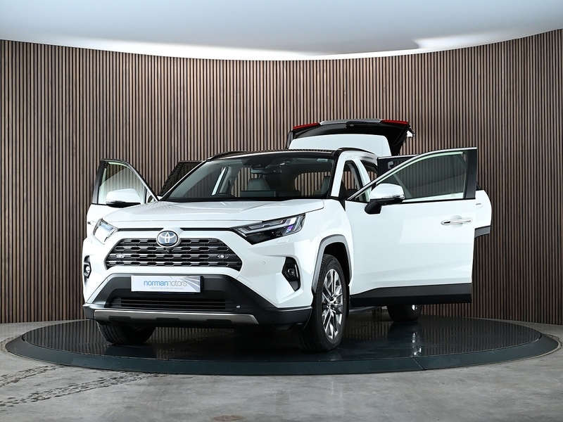 Used Toyota RAV4 2023 for sale - 77850947: Photo 16