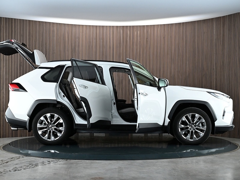 Used Toyota RAV4 2023 for sale - 77850947: Photo 20