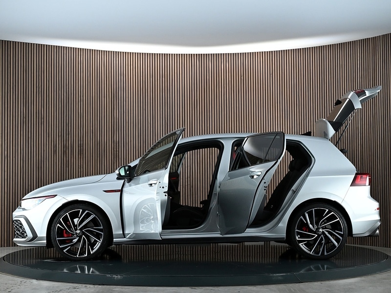 Used Volkswagen Golf 2020 for sale - 78097589: Photo 21