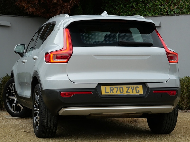Used Volvo XC40 2020 for sale - 76418012: Photo 2