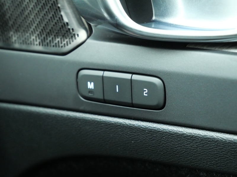 Used Volvo XC40 2020 for sale - 76418012: Photo 30