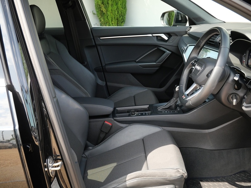 Used Audi Q3 2021 for sale - 77118200: Photo 21