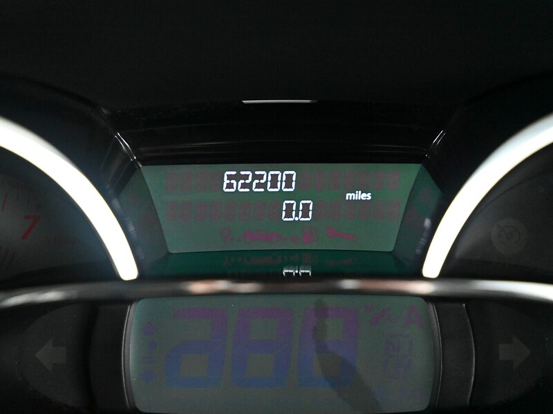 Used Renault Clio 2014 for sale - 77027647: Photo 33