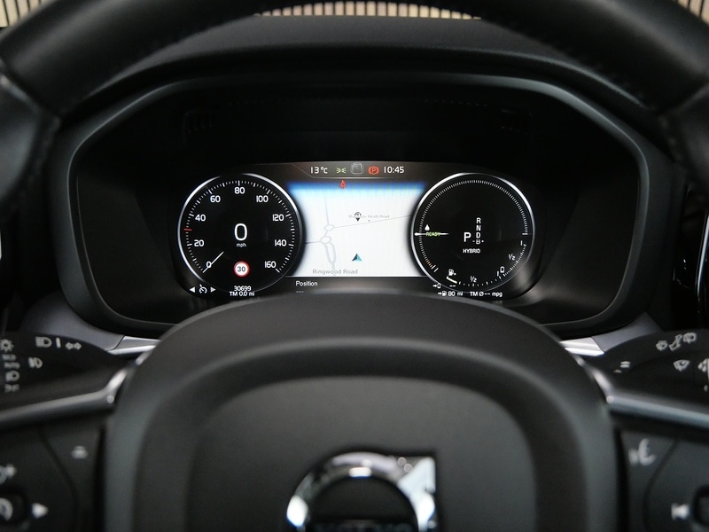 Used Volvo XC60 2021 for sale - 77288646: Photo 25