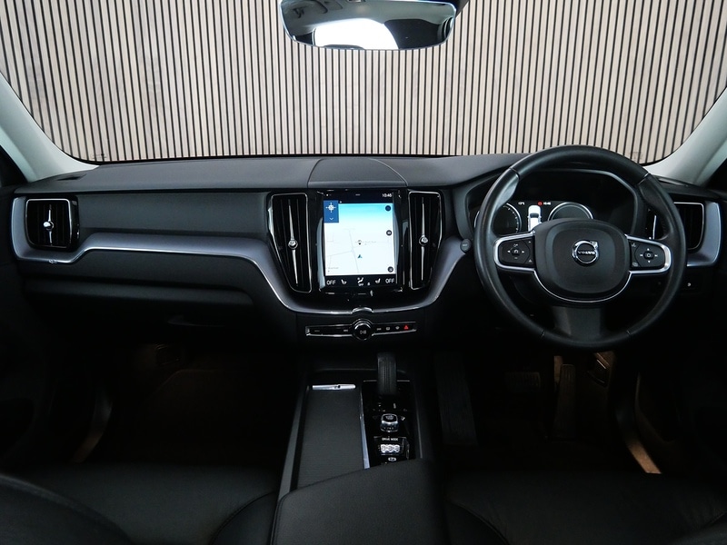 Used Volvo XC60 2021 for sale - 77288646: Photo 32