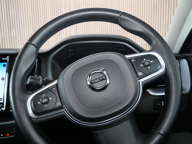 Used Volvo XC60 2021 for sale - 77288646: Photo 37