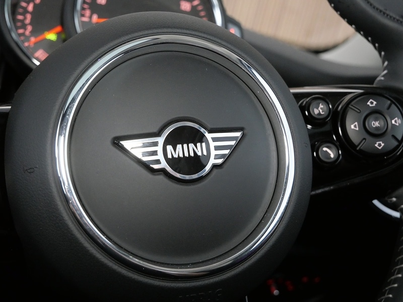 Used MINI Hatch 2021 for sale - 77937376: Photo 39