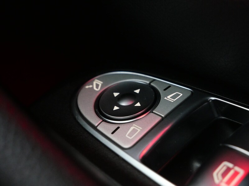 Used Mercedes-Benz E Class 2020 for sale - 77494312: Photo 40