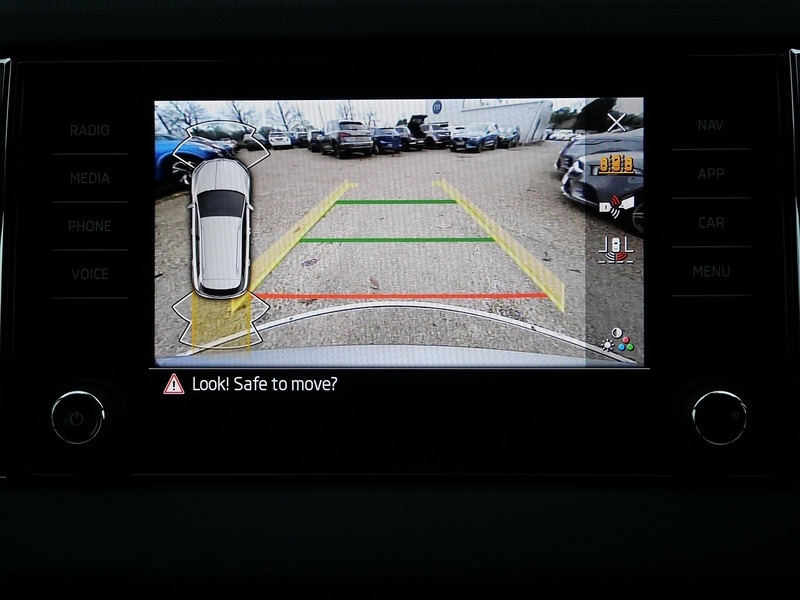 Used Skoda Karoq 2024 for sale - 76884516: Photo 23