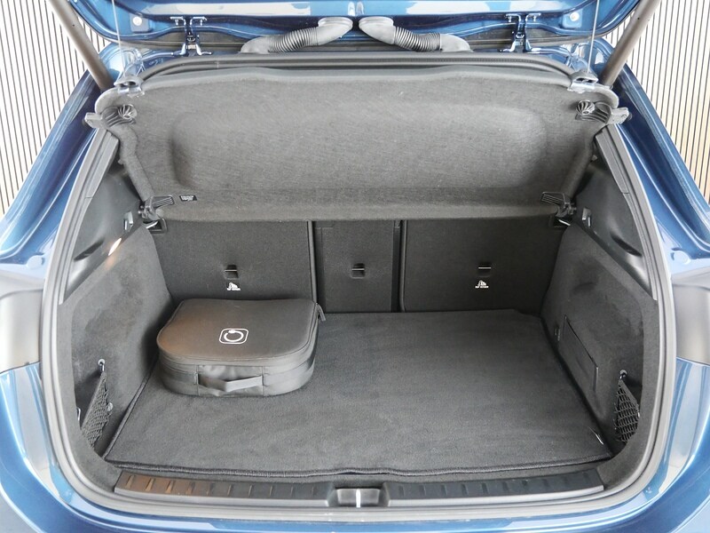 Used Mercedes-Benz EQA 2023 for sale - 77840752: Photo 48