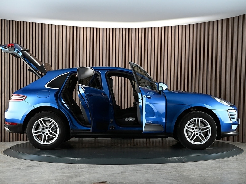 Used Porsche Macan 2017 for sale - 77840736: Photo 20