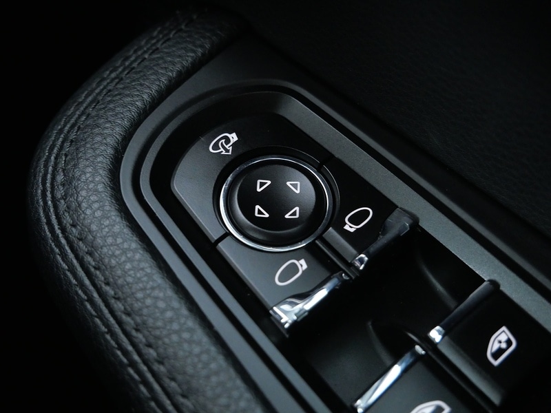 Used Porsche Macan 2017 for sale - 77840736: Photo 39