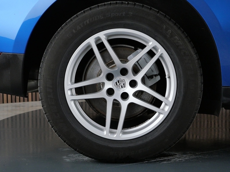 Used Porsche Macan 2017 for sale - 77840736: Photo 44