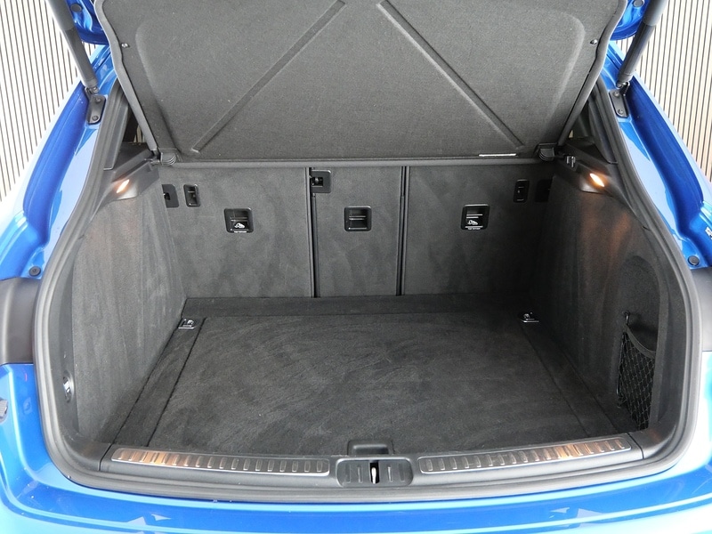 Used Porsche Macan 2017 for sale - 77840736: Photo 46