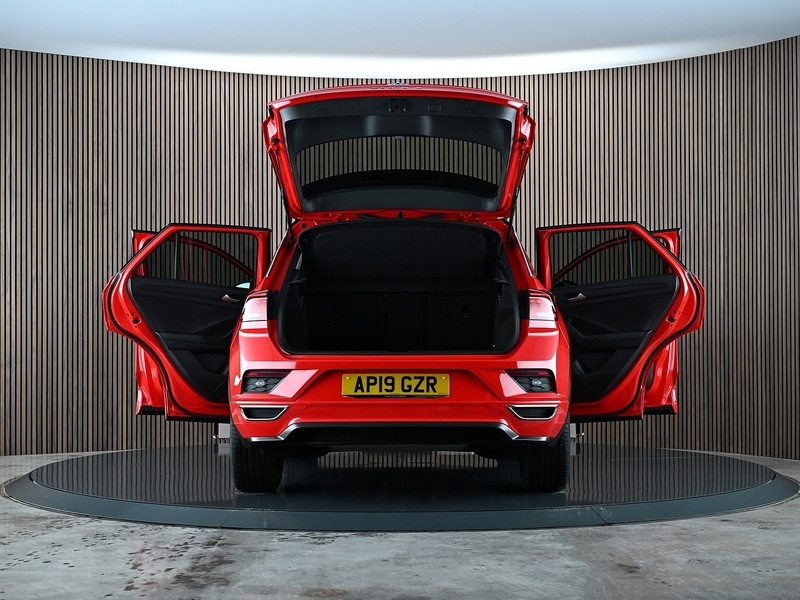 Used Volkswagen T-Roc 2019 for sale - 77288642: Photo 18