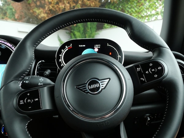 Used MINI Hatch 2023 for sale - 75983113: Photo 26